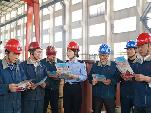 抵制網(wǎng)絡(luò)謠言、共建清朗家園宣傳活動(dòng)走進(jìn)鵬飛